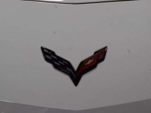 Used 2015 Chevrolet Corvette Z06 w/ 3LZ Preferred Equipment Group image 14