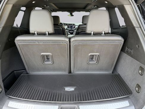 Used 2022 Cadillac XT6 Premium Luxury w/ Technology Package AWD/4WD image 20