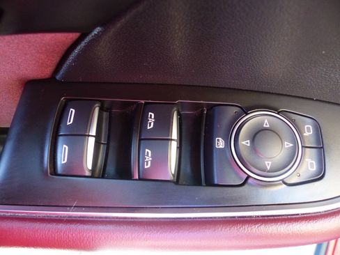 Used 2025 Buick Envision Sport Touring AWD/4WD image 21