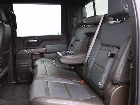 Used 2023 GMC Sierra 2500 Denali w/ Denali Ultimate Package image 24