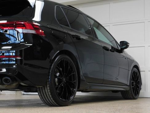 Used 2025 Volkswagen Golf R Black Edition AWD/4WD image 92