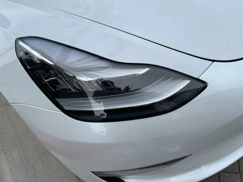 Used 2020 Tesla Model 3 Standard Range Plus RWD image 39