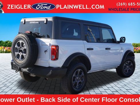 Used 2025 Ford Bronco Big Bend image 5