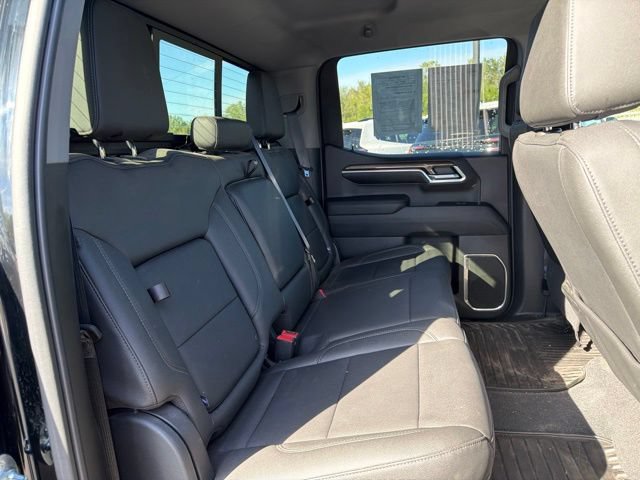 Used 2022 Chevrolet Silverado 1500 RST w/ Convenience Package II AWD/4WD image 13