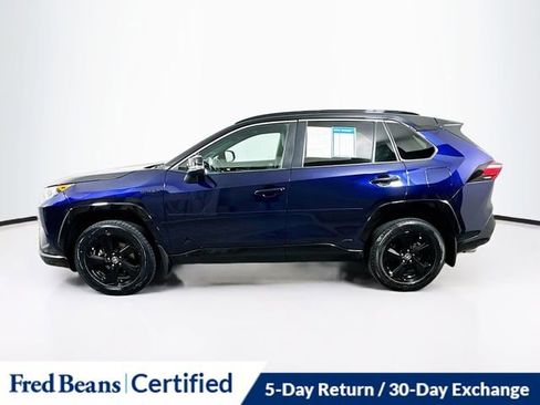 Used 2021 Toyota RAV4 XSE AWD/4WD image 4