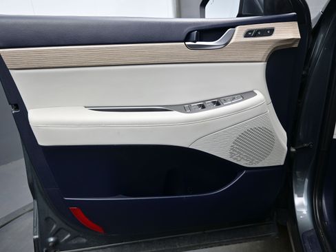 Used 2022 Hyundai Palisade SEL w/ 8P Bench Seat Package image 9