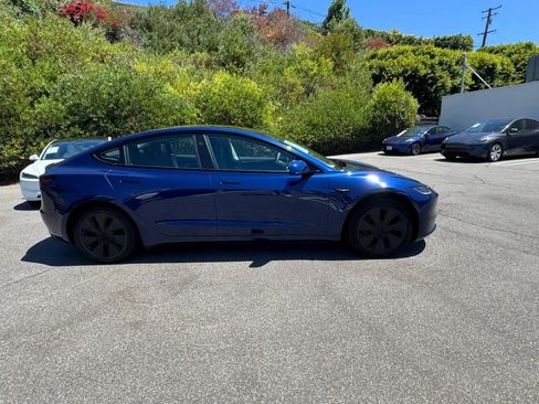 Used 2024 Tesla Model 3 Standard Range RWD image 11