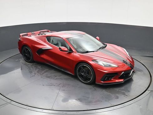 Used 2021 Chevrolet Corvette Stingray Premium Cpe w/ Z51 Performance Package image 22