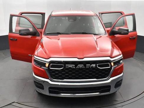 Used 2025 RAM 1500 Big Horn AWD/4WD image 10