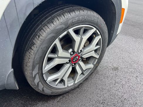 Used 2021 Kia Seltos S image 7