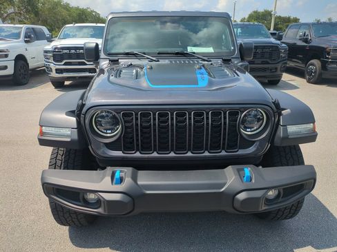 Used 2024 Jeep Wrangler Unlimited Rubicon 4xe AWD/4WD image 4