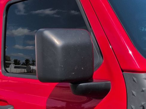 Used 2022 Jeep Wrangler Sport AWD/4WD image 12