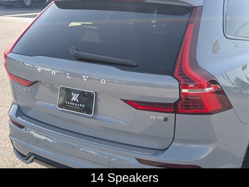 Used 2025 Volvo XC60 B5 Ultra w/ Protection Package Premier AWD/4WD image 8