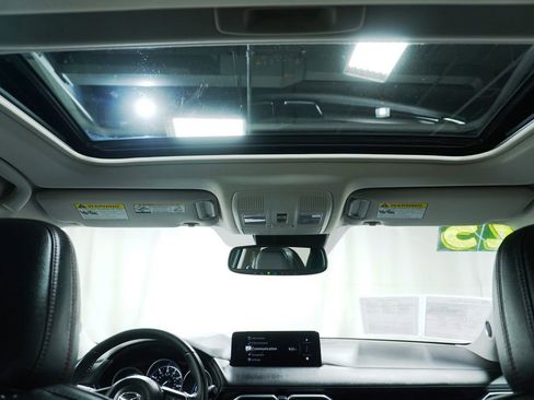 Used 2025 MAZDA CX-5 Carbon Edition image 24