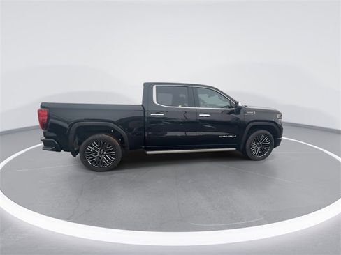 Used 2022 GMC Sierra 1500 Denali Ultimate image 9