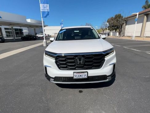 Certified 2023 Honda Pilot EX-L image 3