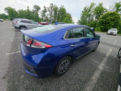 Used 2020 Hyundai Ioniq Limited FWD image 4