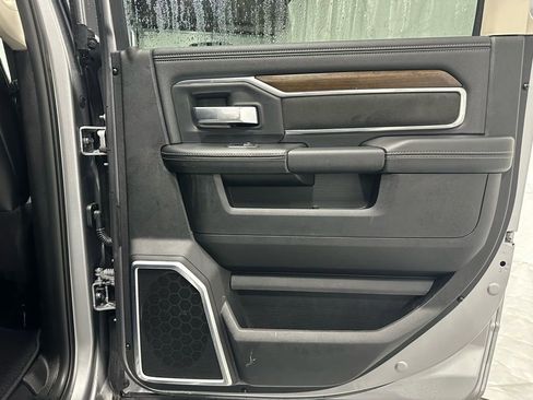 Used 2024 RAM 2500 Laramie image 52