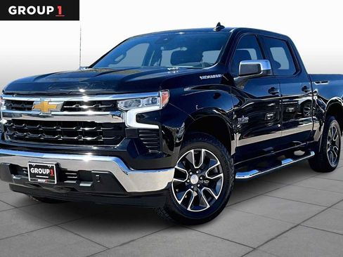 Used 2022 Chevrolet Silverado 1500 LT image 1