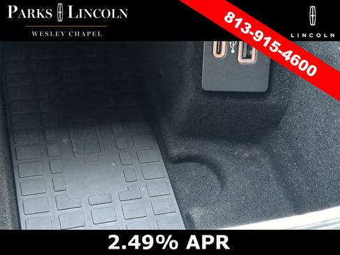 Certified 2021 Lincoln Nautilus Reserve image 23