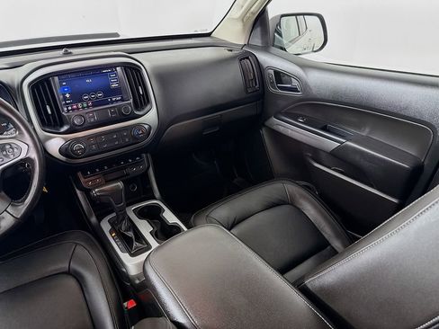 Used 2021 Chevrolet Colorado ZR2 w/ ZR2 Dusk Special Edition AWD/4WD image 25