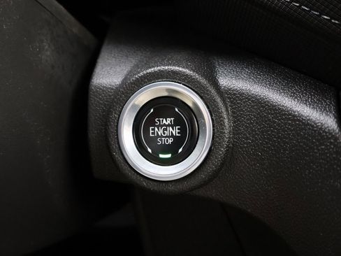 Used 2022 Chevrolet TrailBlazer LT w/ Driver Confidence Package image 32