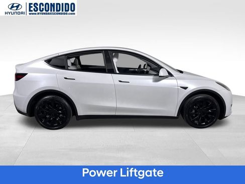 Used 2023 Tesla Model Y Long Range image 6