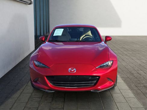 Used 2017 MAZDA MX-5 Miata RF Grand Touring image 8