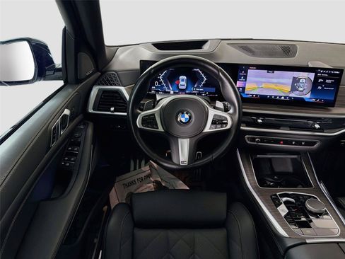 Used 2024 BMW X5 xDrive40i w/ M Sport Package AWD/4WD image 19