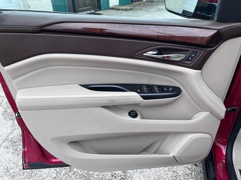 Used 2016 Cadillac SRX Luxury w/ Driver Awareness Package FWD image 23