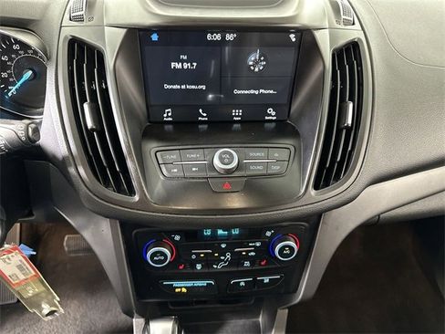 Used 2018 Ford Escape SEL image 13
