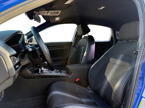 Used 2024 Honda Civic Sport image 8