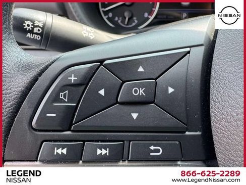 Certified 2023 Nissan Sentra SV FWD image 20