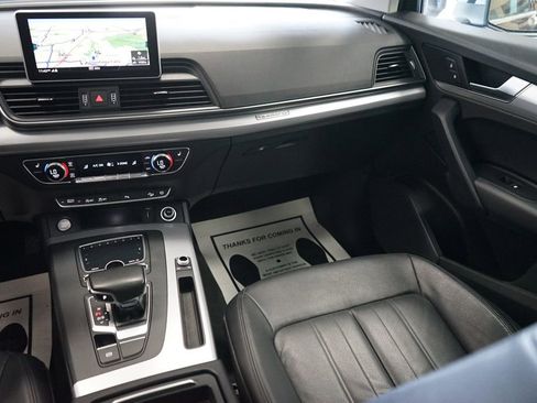 Used 2018 Audi Q5 2.0T Premium Plus w/ Premium Plus Package AWD/4WD image 13