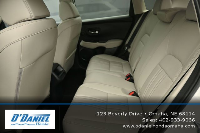 Used 2025 Honda HR-V EX-L image 37