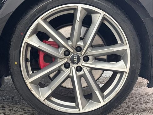 Used 2020 Audi S6 Prestige w/ Prestige Package AWD/4WD image 32