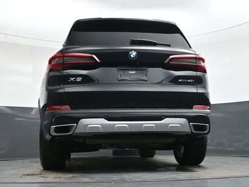 Used 2023 BMW X5 xDrive40i w/ Premium Package image 31