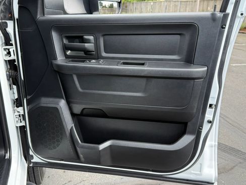 Used 2015 RAM 3500 Tradesman image 21