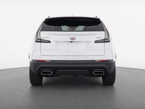 Certified 2023 Cadillac XT4 Sport FWD image 6