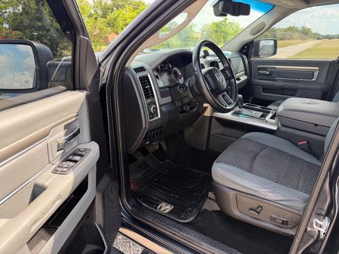 Used 2013 RAM 1500 Big Horn AWD/4WD image 12