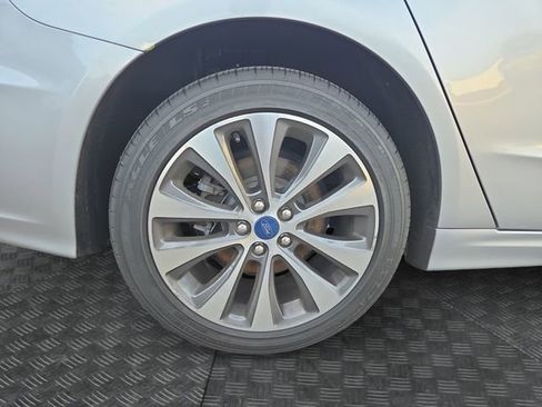Used 2020 Ford Fusion SE AWD/4WD image 34