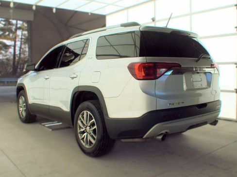 Used 2019 GMC Acadia SLE AWD/4WD image 2