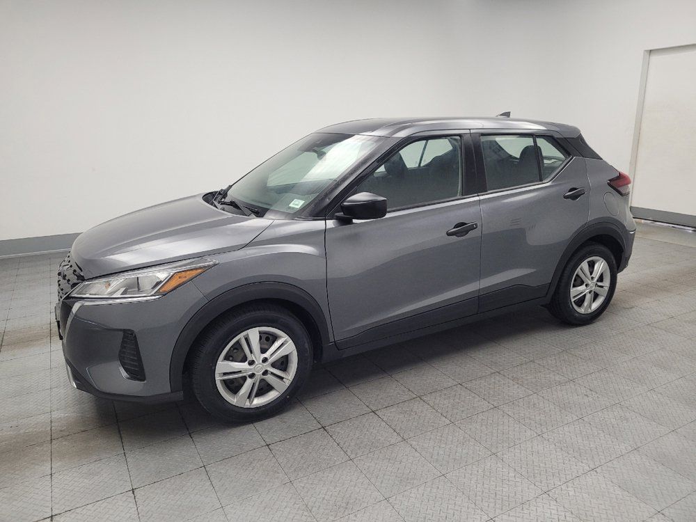 Used 2023 Nissan Kicks S FWD image 2