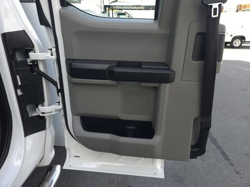 Used 2020 Ford F250 XL AWD/4WD image 14