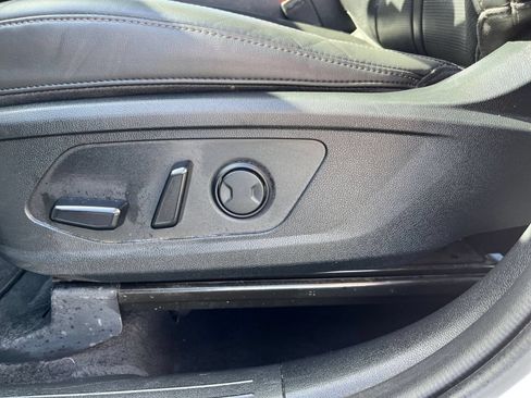 Used 2024 Kia Sorento S FWD image 23