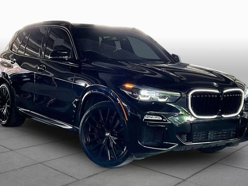Used 2021 BMW X5 sDrive40i w/ M Sport Package RWD image 2