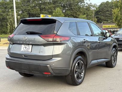 Used 2025 Nissan Rogue SV