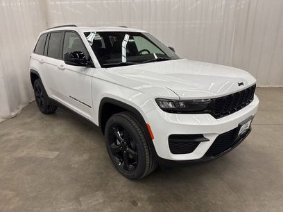 New 2025 Jeep Grand Cherokee Altitude