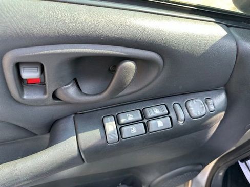 Used 2001 GMC Jimmy SLT AWD/4WD image 14