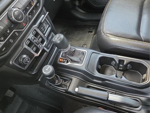 Used 2021 Jeep Wrangler Unlimited Sahara AWD/4WD image 25